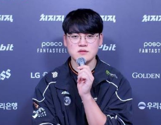 Gumayusi:目前队伍磨合度大约是30% 但我觉得在往好的方向发展